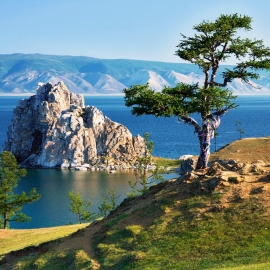 Приглашаем на озеро Байкал с Академией